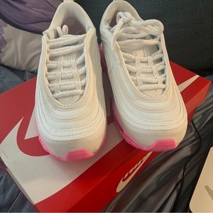 Nike women’s pink and white sneakers size 9